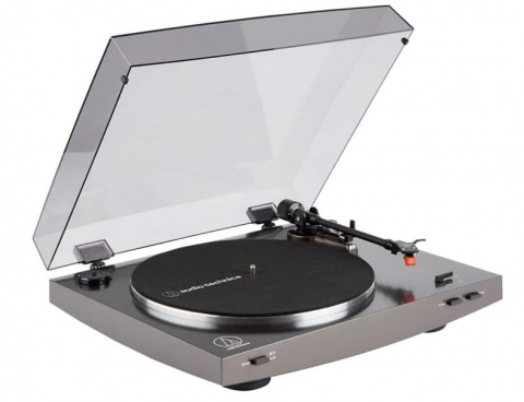 Foto di AUDIO TECHNICA AT LP 2 X GIRADISCHI TRAZIONE A CIN
